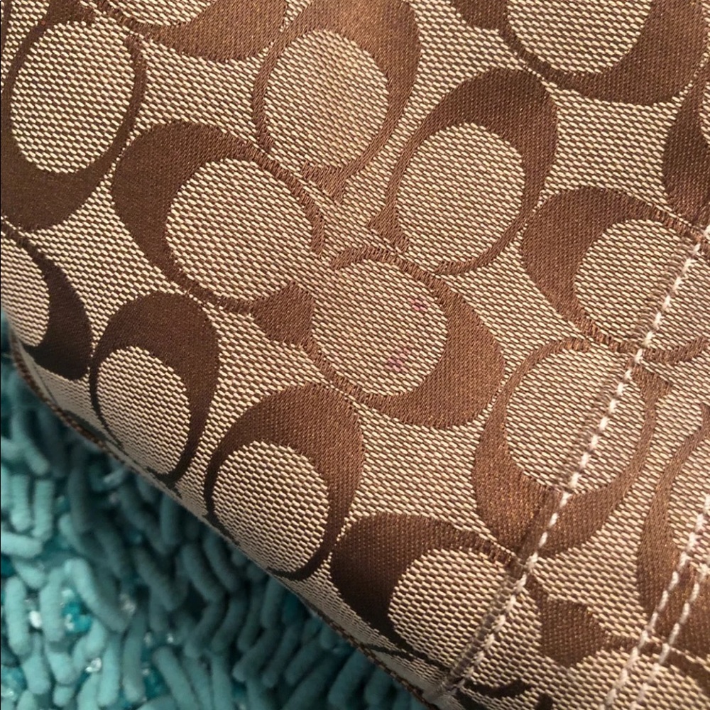 Coach Purse - Picture 6 of 7